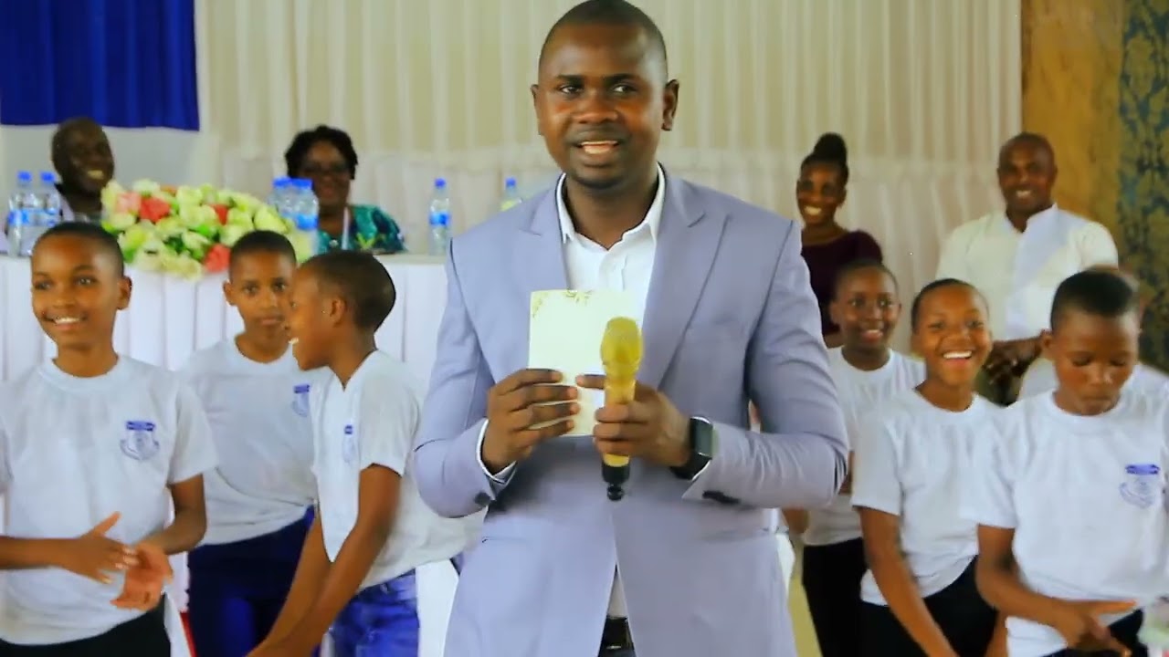 Maajabu ya Upendo English Medium