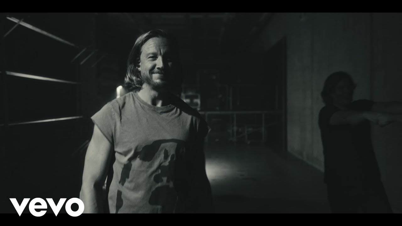 Samu Haber - The Vehicle (Official Lyric Video)