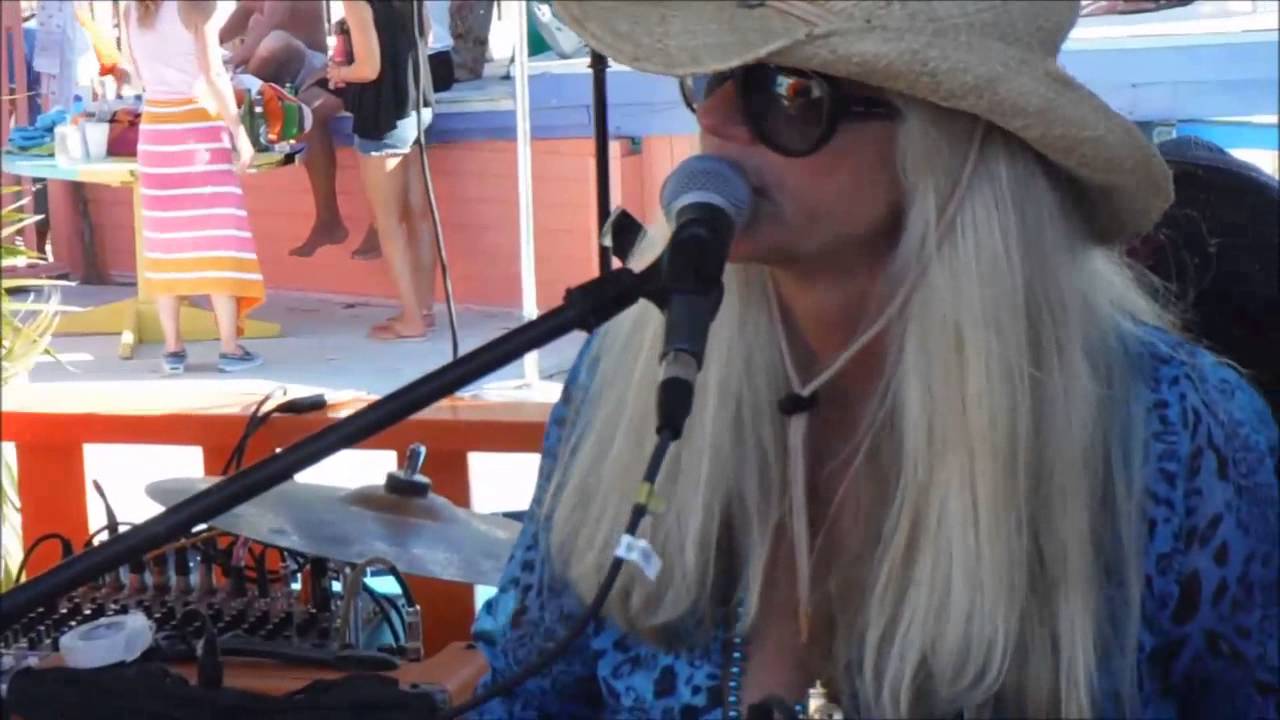 Barefoot Man at Nippers (2014) Tribute Video #BarefootMan #CaptainSteve