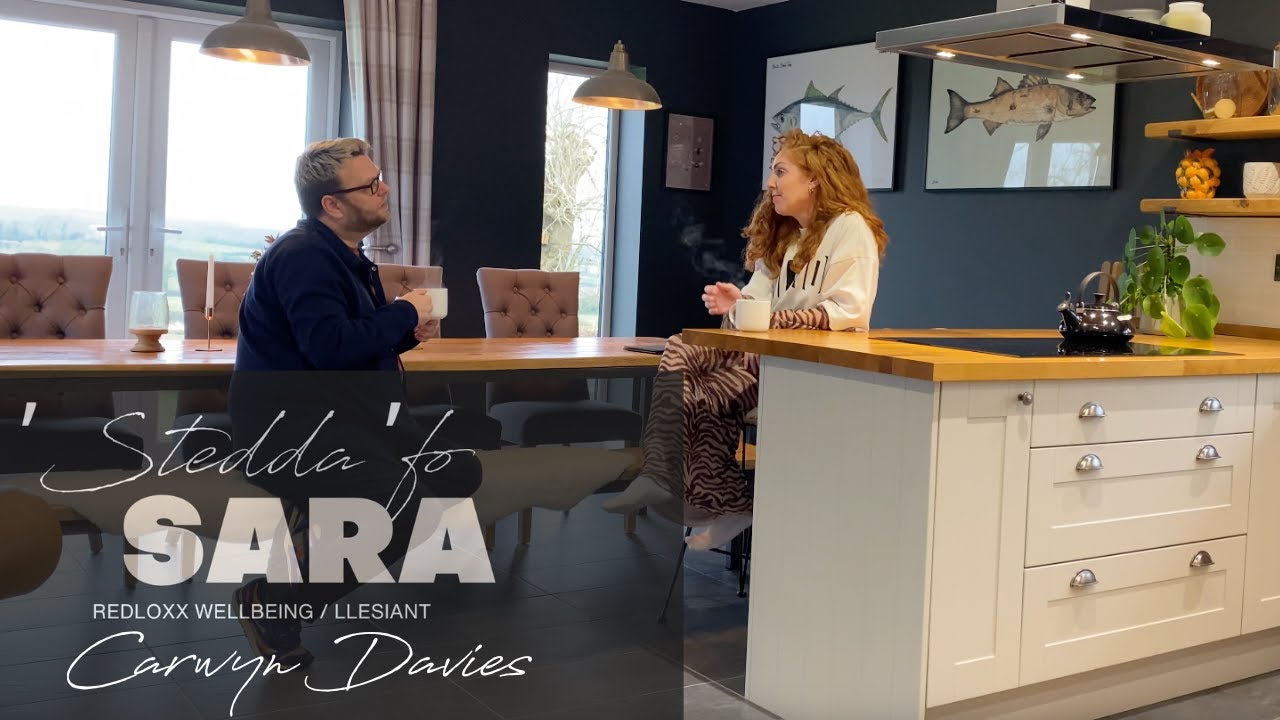'Stedda 'fo Sara: Carwyn Davies