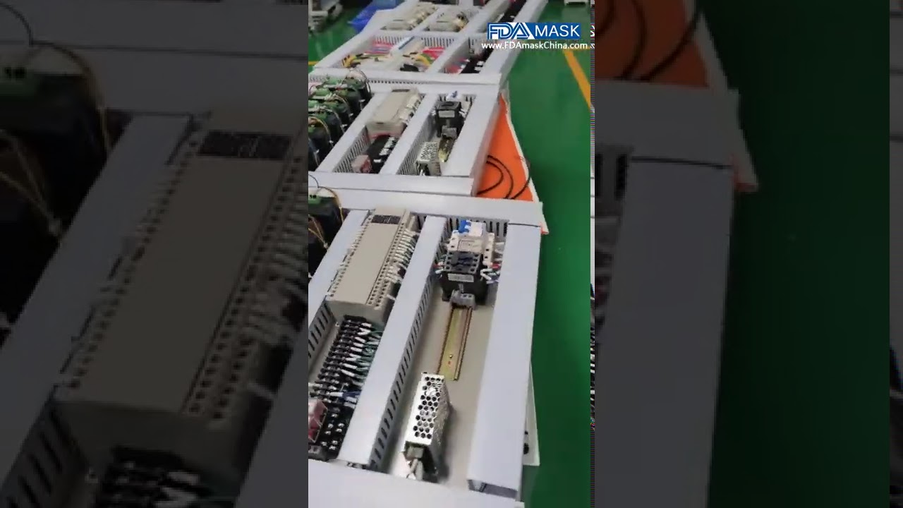 Installationsvideo der elektrischen SPS Steuerungs Conbinet Box der Maskenmaschine
