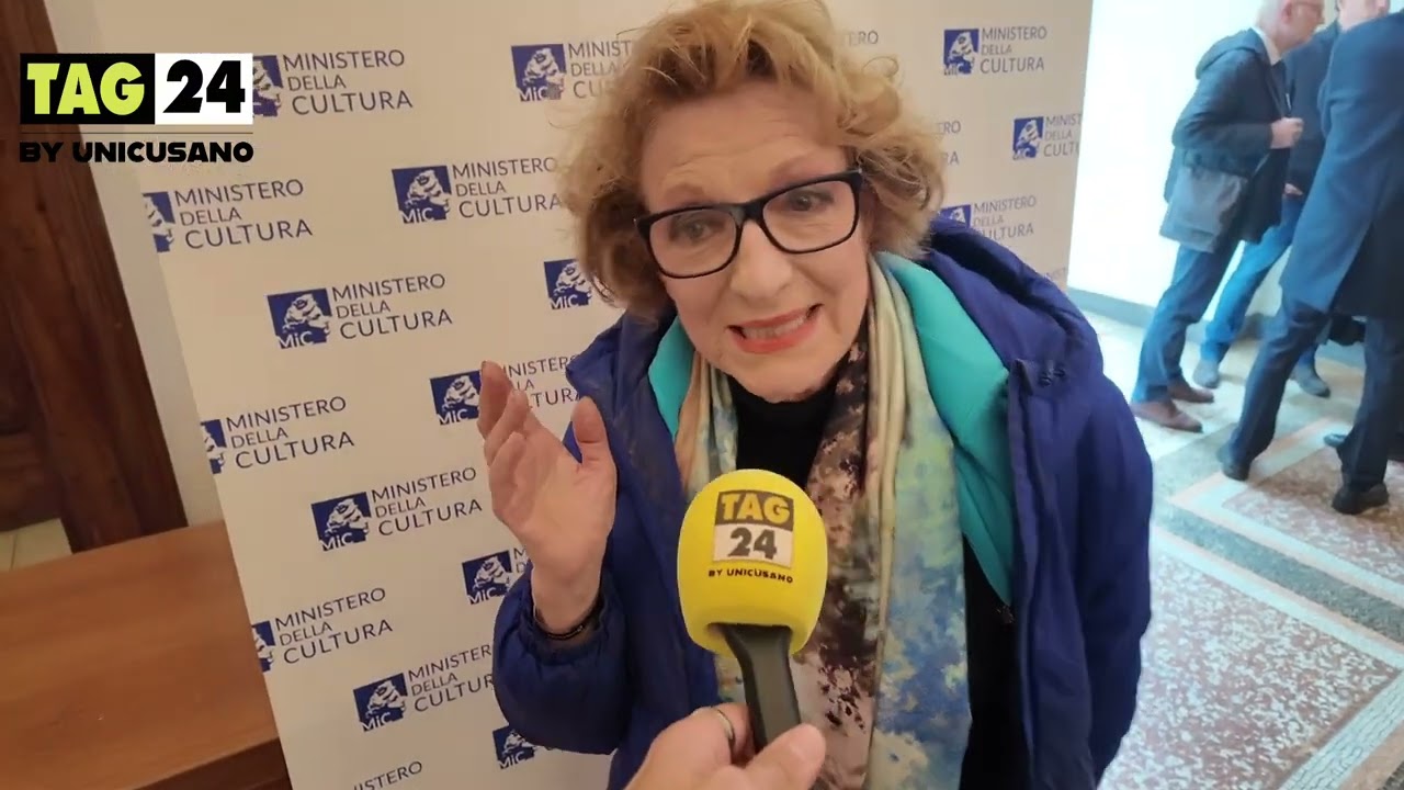 Fioretta Mari su Amici: “Mi piacerebbe che da Maria De Filippi tornasse anche la recitazione”