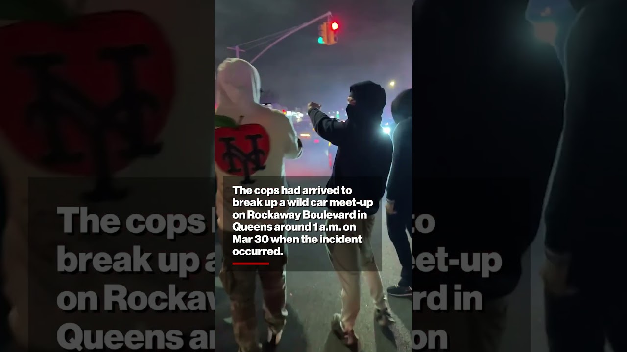 Wild mob attacks NYPD cars responding to disorder in Queens #shorts
