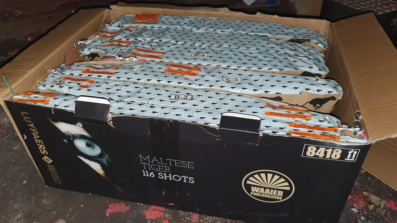 Maltese Tiger Luypaers vuurwerk 116 schoten