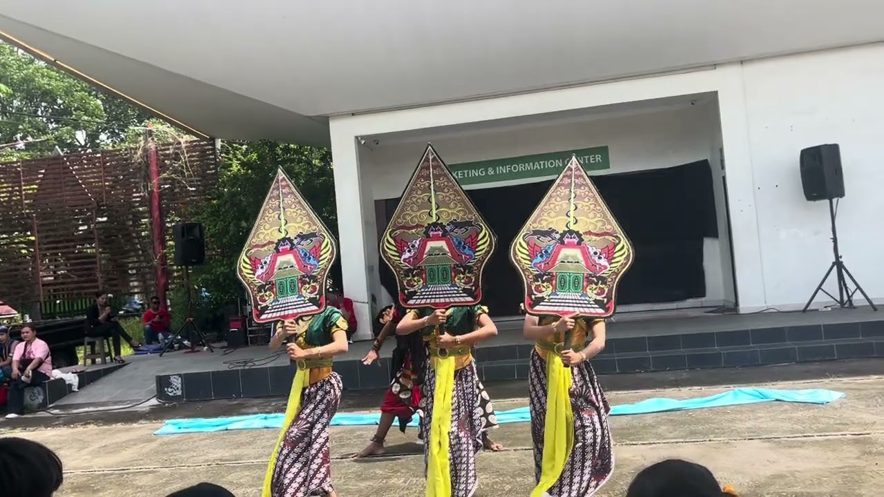 Sendratari Ratu Kidul dan Danang Sutawijaya