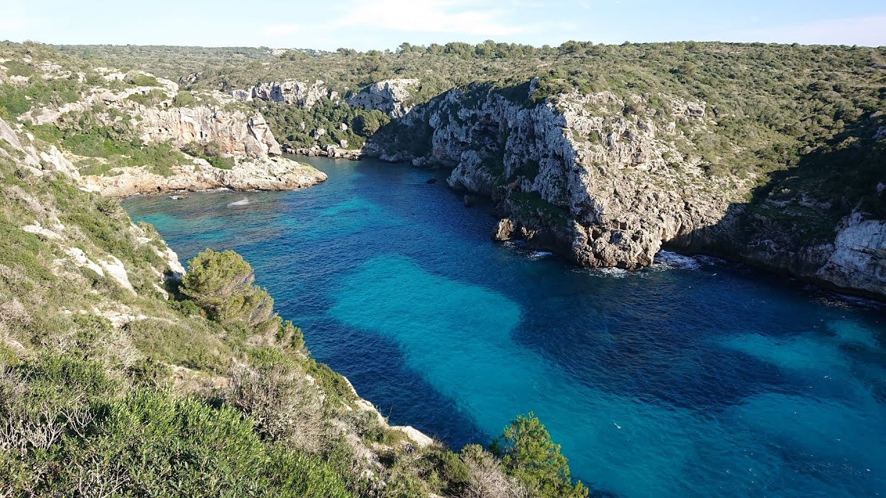 Cales Coves - walk to the caves