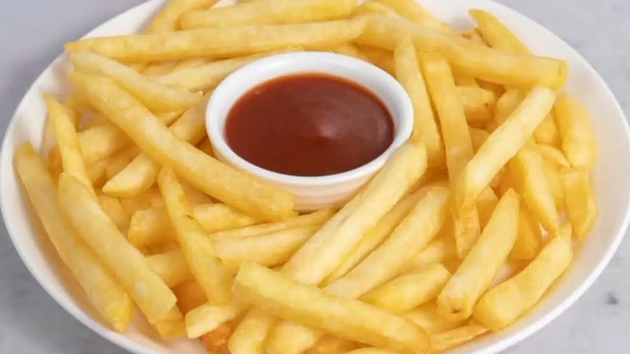 *आलू और चावल आटा नाश्ता 🍴*