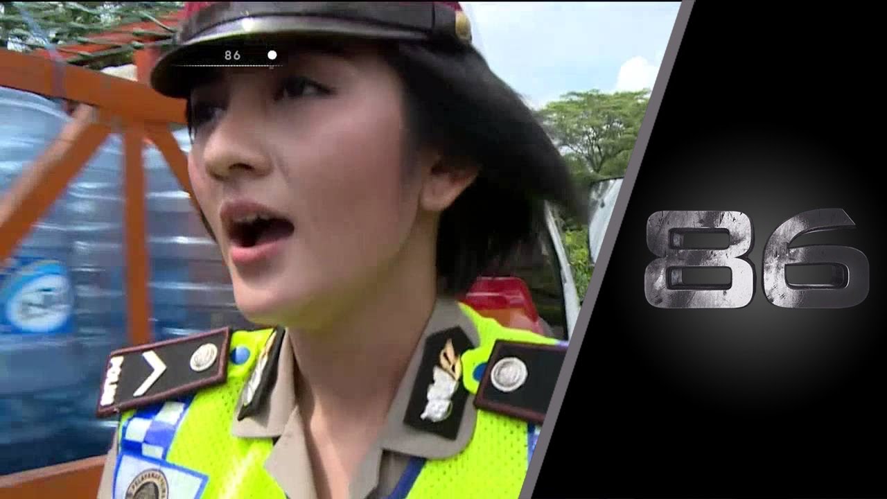 Bripda Ricca - Penertiban Pelanggar Lalu Lintas di Tol Jagorawi 86