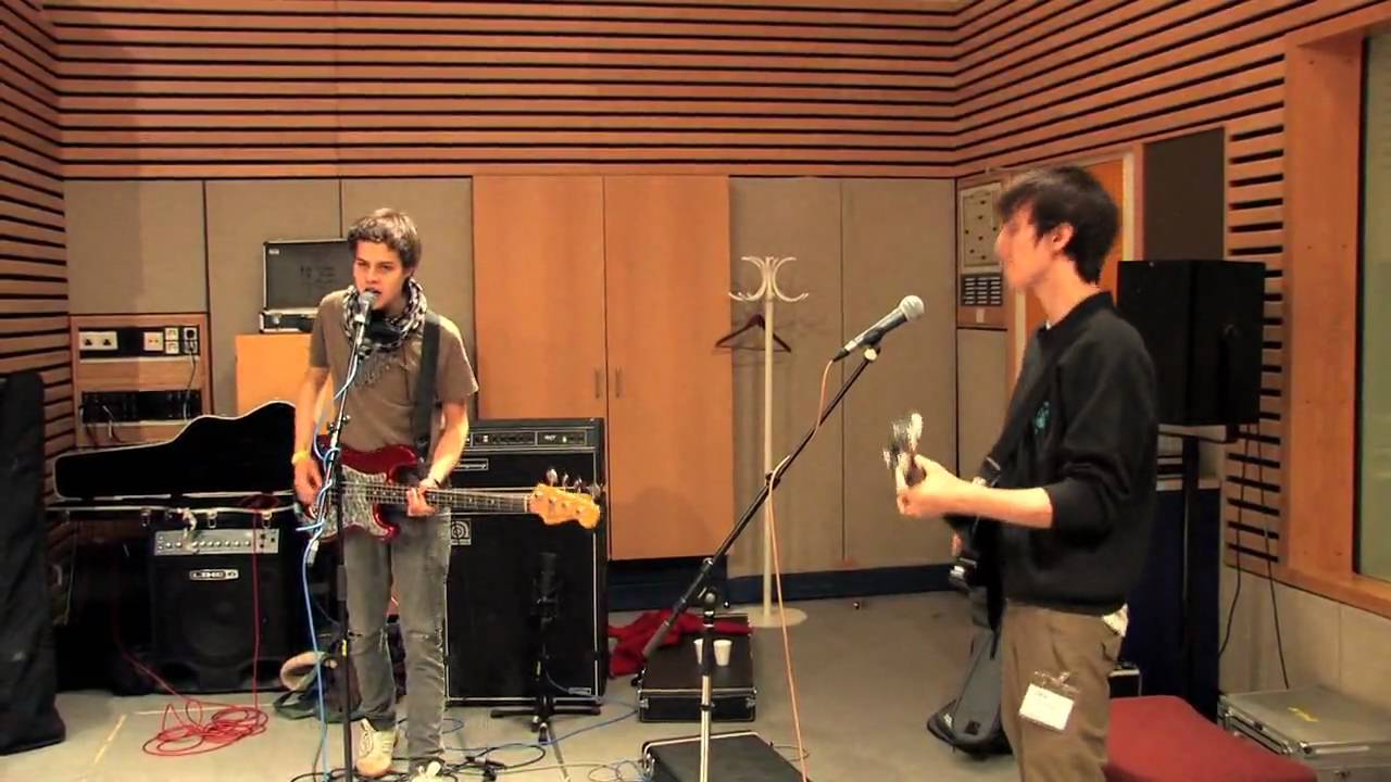 Sudden Weather Change - The Thin Liner (Live at Iceland Airwaves)