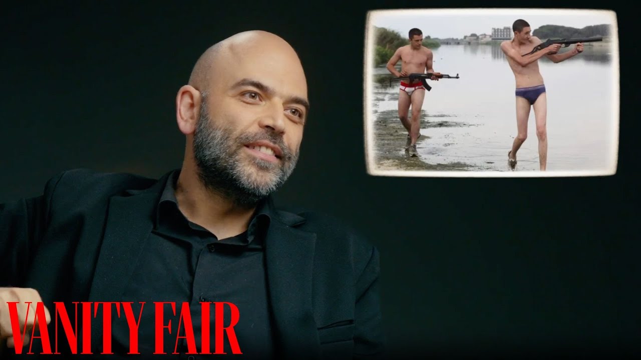 Roberto Saviano ripercorre alcuni momenti indimenticabili della sua vita | Vanity Fair Italia