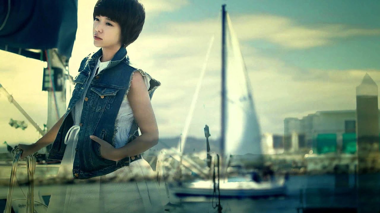황정음-黃靜音 Hwang Jeong Eum