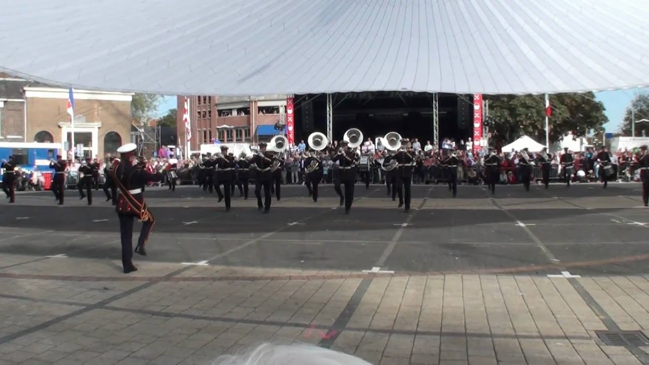 2010 Taptoe Leiden 3 oktober Rijnmondband Schiedam