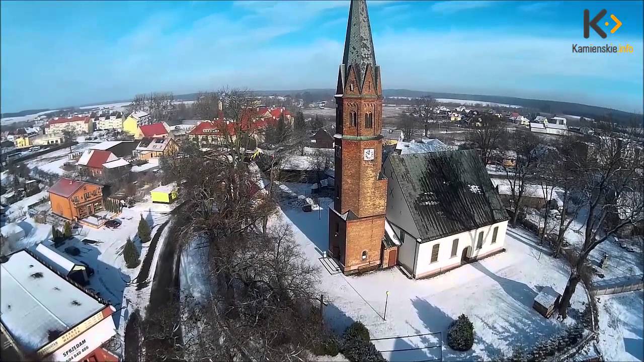 Golczewo pokryte śniegiem. Styczeń 2016 - dron kamienskie.info