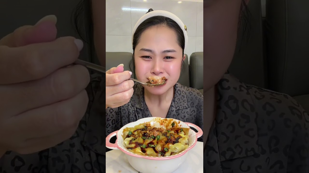 Mukbang hoành thánh lười ngập nhân #dungthichan #mukbang #food 