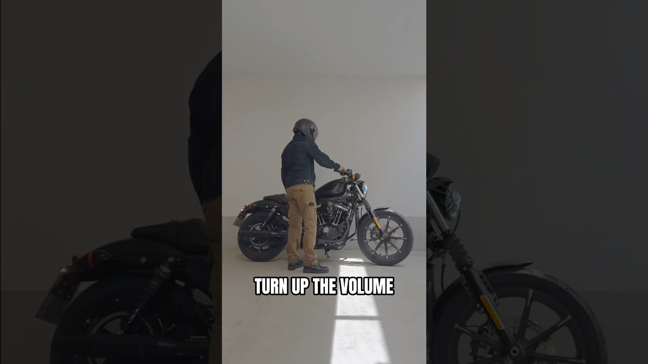 Harley Iron 883 Cold Start &ndash; Pure Sound #HarleySound #Iron883 #MotorcycleASMR #ColdStart #Shorts