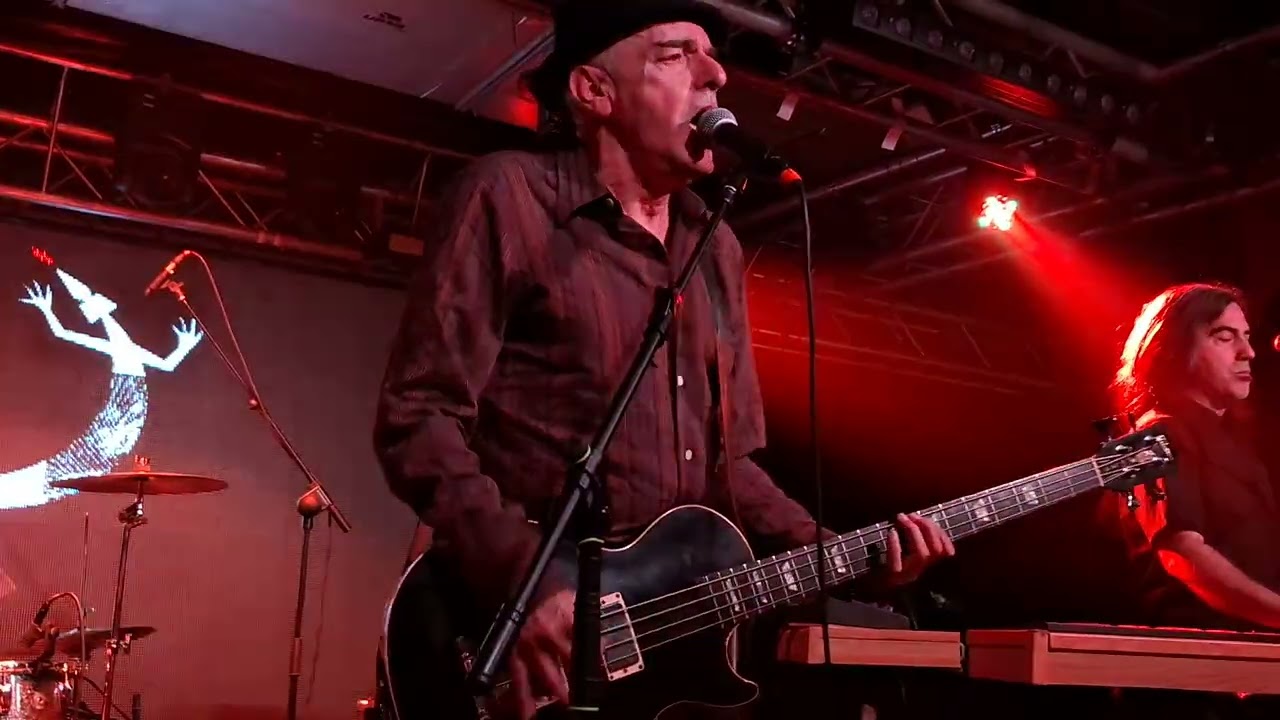 Lagartija Nick - Satelite . Directo 2026 . Sala R.E.M. Murcia . Microsonidos