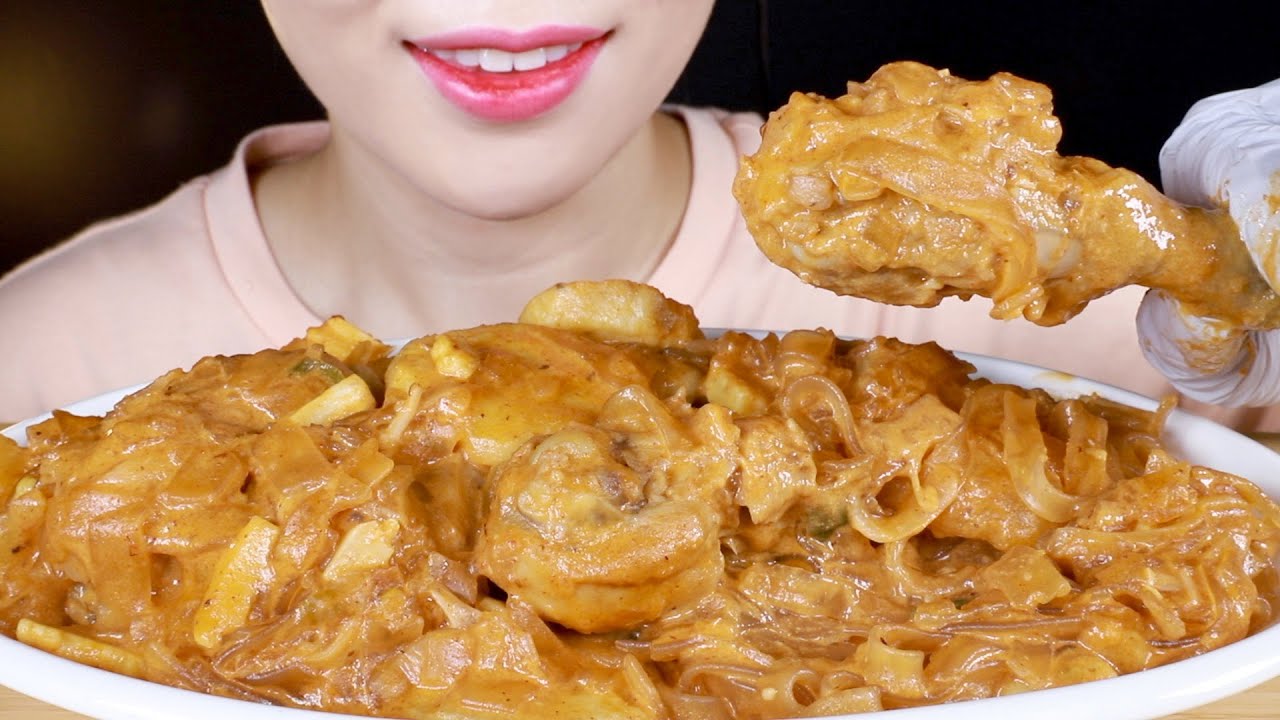 ASMR Creamy and Spicy Braised Chicken | Rose Jjimdak | 로제찜닭 | Cooking and Eating Sounds Mukbang