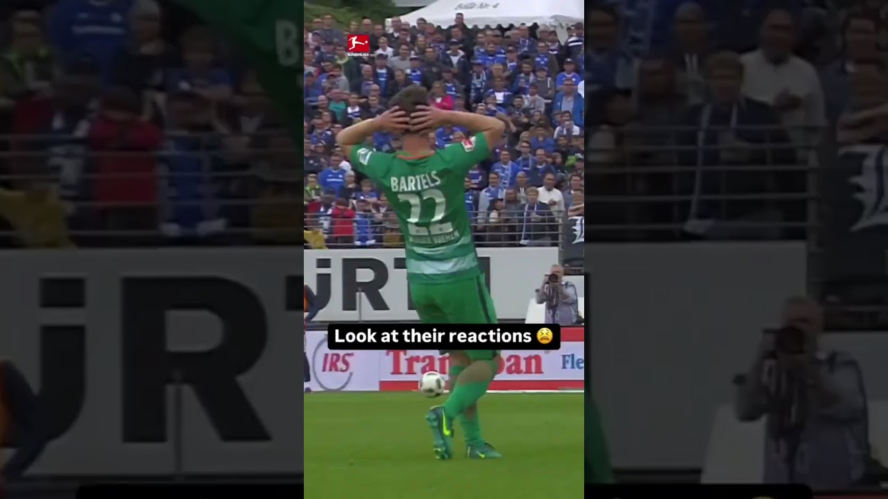 Serge Gnabry Surprised everyone with his need for speed! 🏃&zwj;♂️💨 SV Werder Bremen | #bundesliga