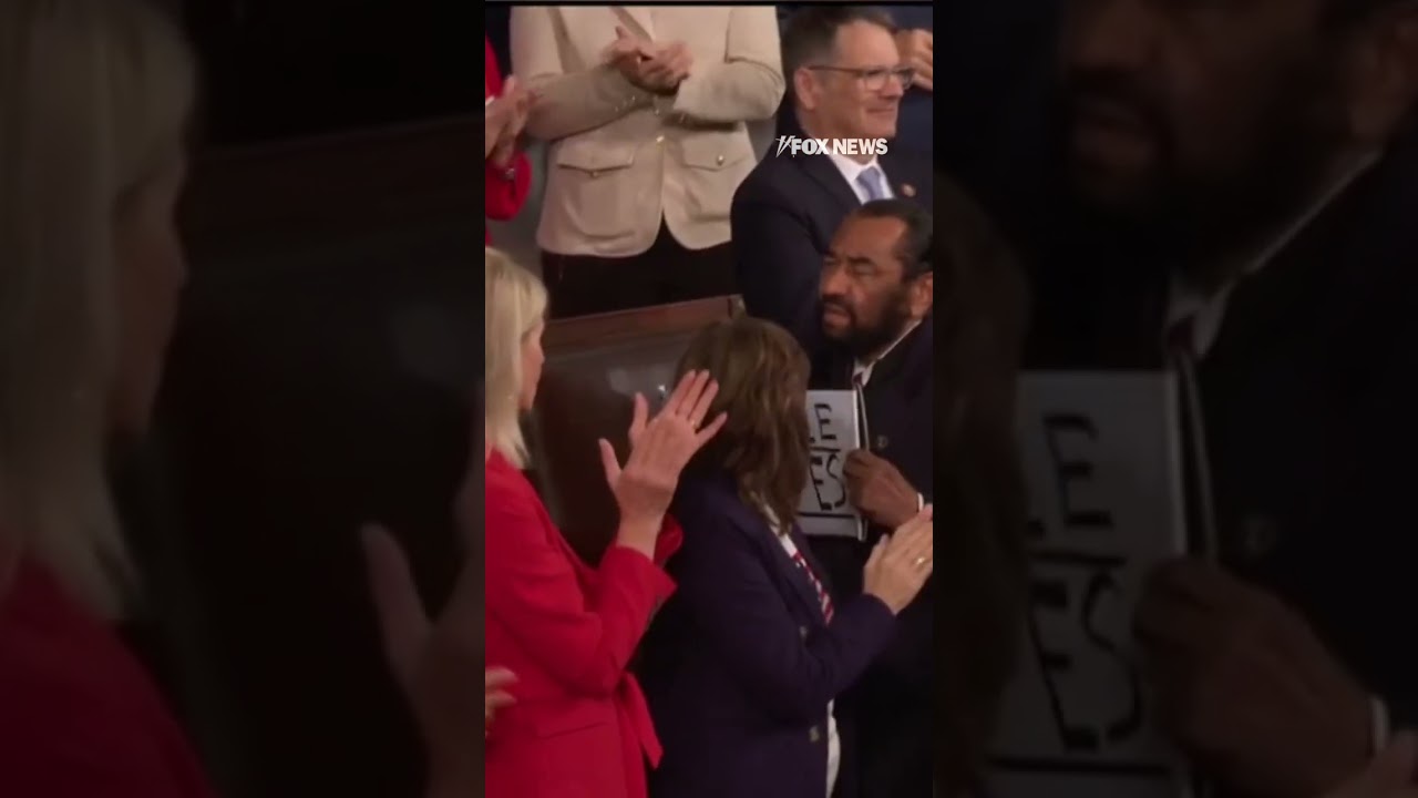 BREAKING: Dem appears to be ESCORTED OUT of Trump&rsquo;s SOTU
