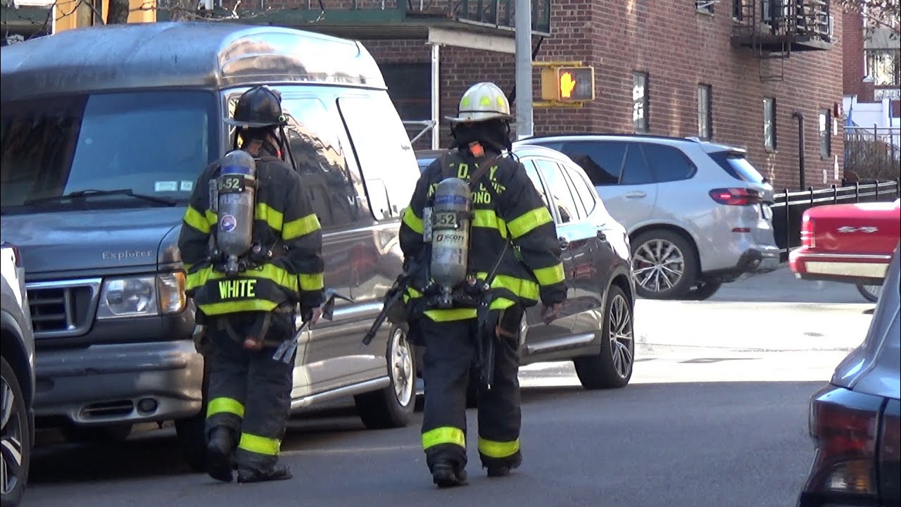 (FDNY Queens Box3235)  Very quickly FDNY on scene of 10-75 All Hands