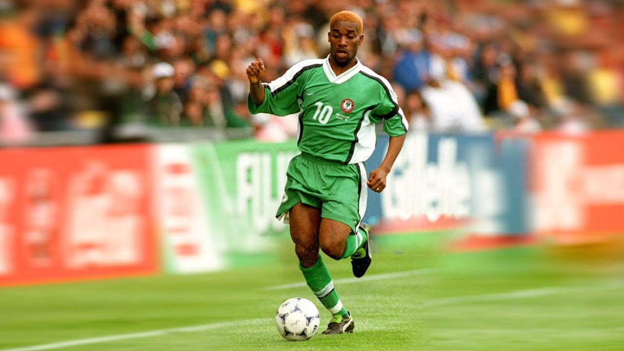 JJ OKOCHA HUMILIATING DEFENDERS