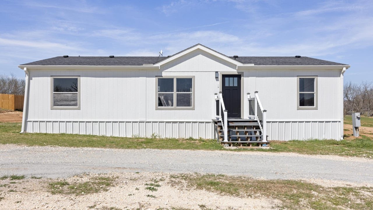 1730 Wildhorse Ln, Stephenville, TX