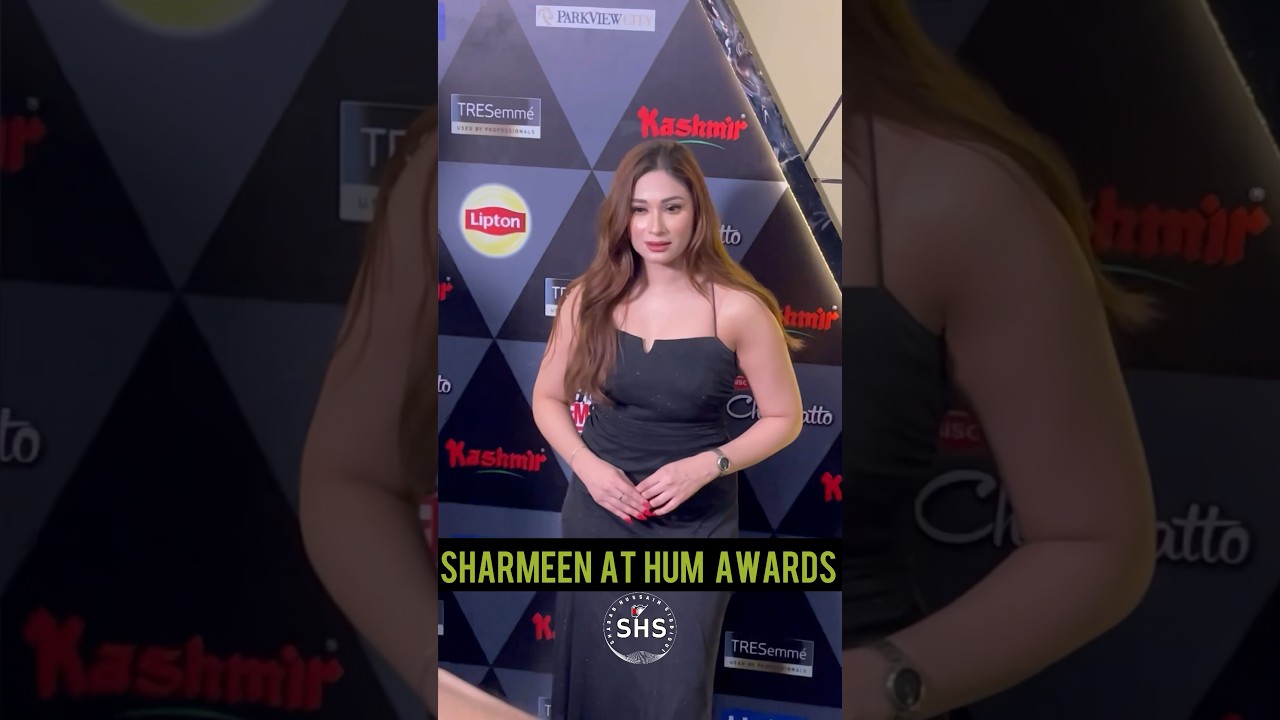 Gorgeous Shameen khan at Black Carpet Hum Style Awards 😍