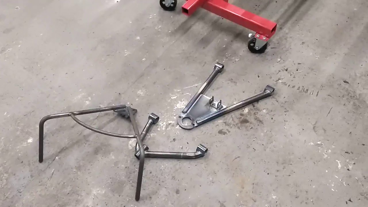 First look at the bare chassis