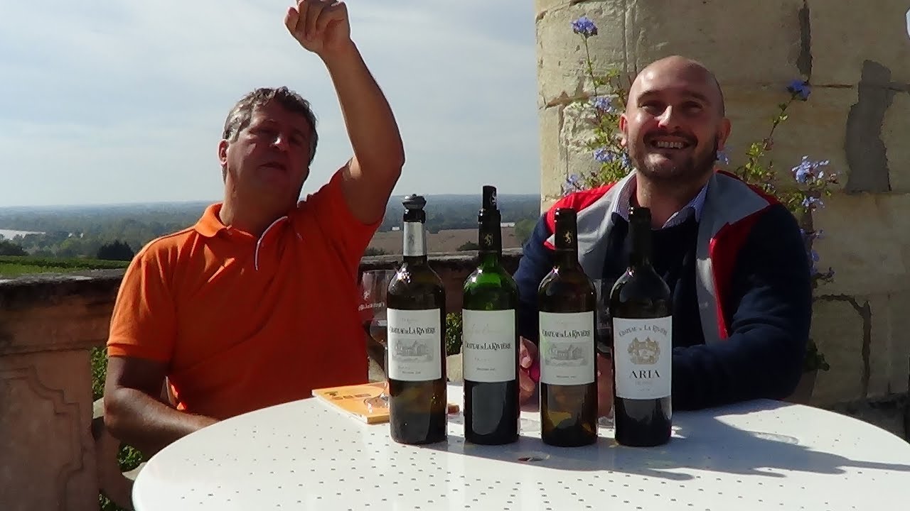 dans le Bordelais, à Fronsac, le château de la Rivière : la vidéo avec Pierre REBAUD !!