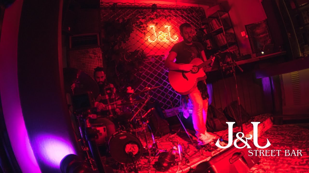 Παρασκεύας Θεοδωράκης Live @J&J Street Bar