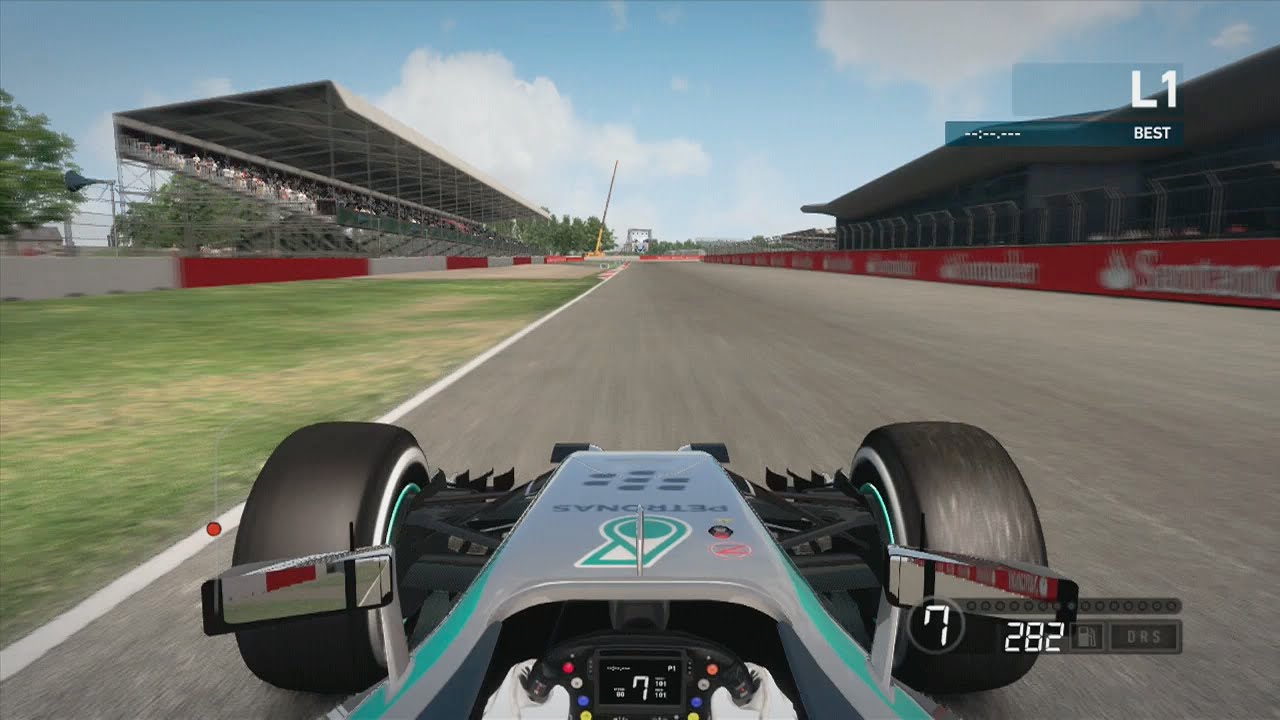 F1 2014 - Hot Lap around Silverstone Grand Prix Circuit, UK (Time Trial)