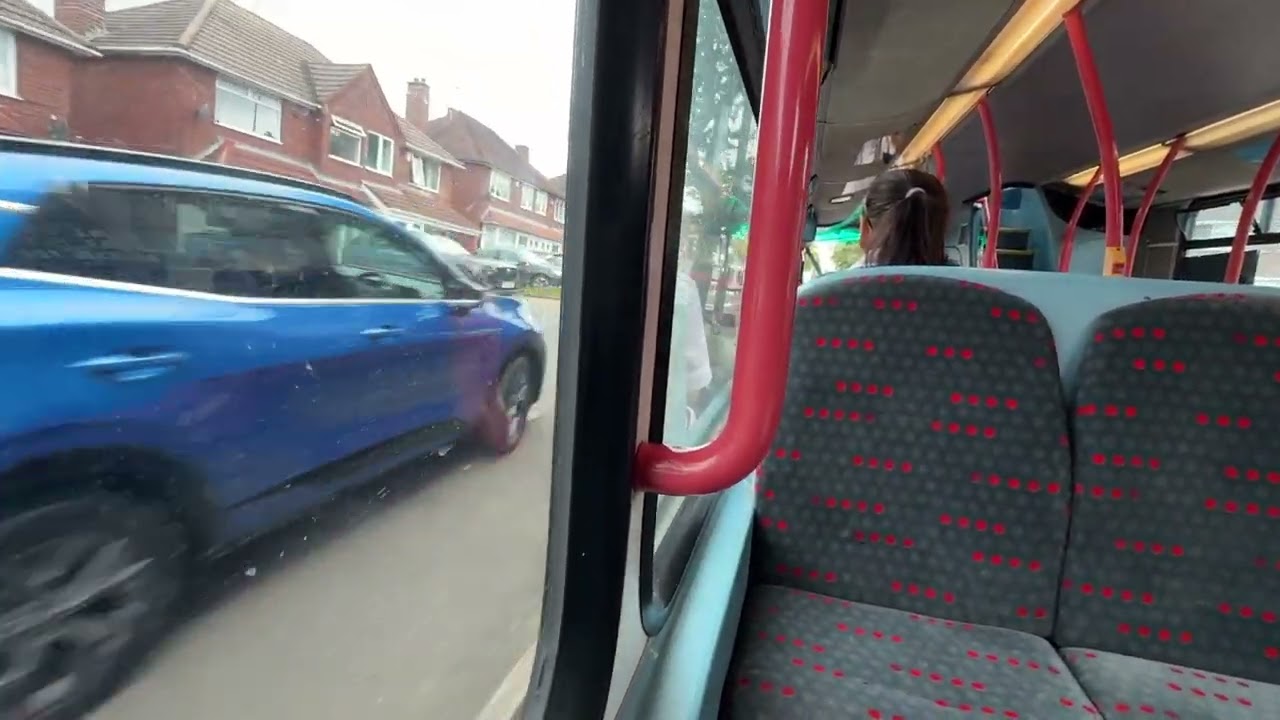 BU05HFL | Volvo B7TL/Wright Eclipse Gemini | National Express West Midlands 4692