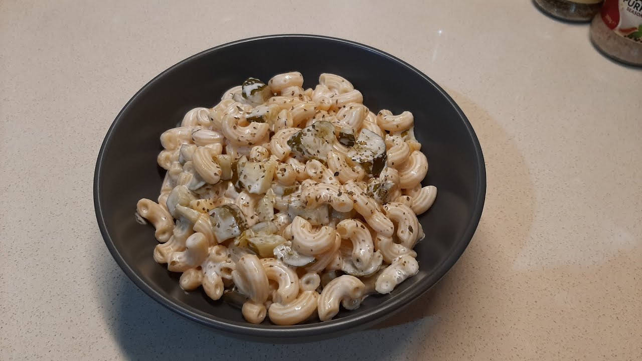 Hladna salata sa makaronama (posno)/Cold salad with macaroni (vegan)