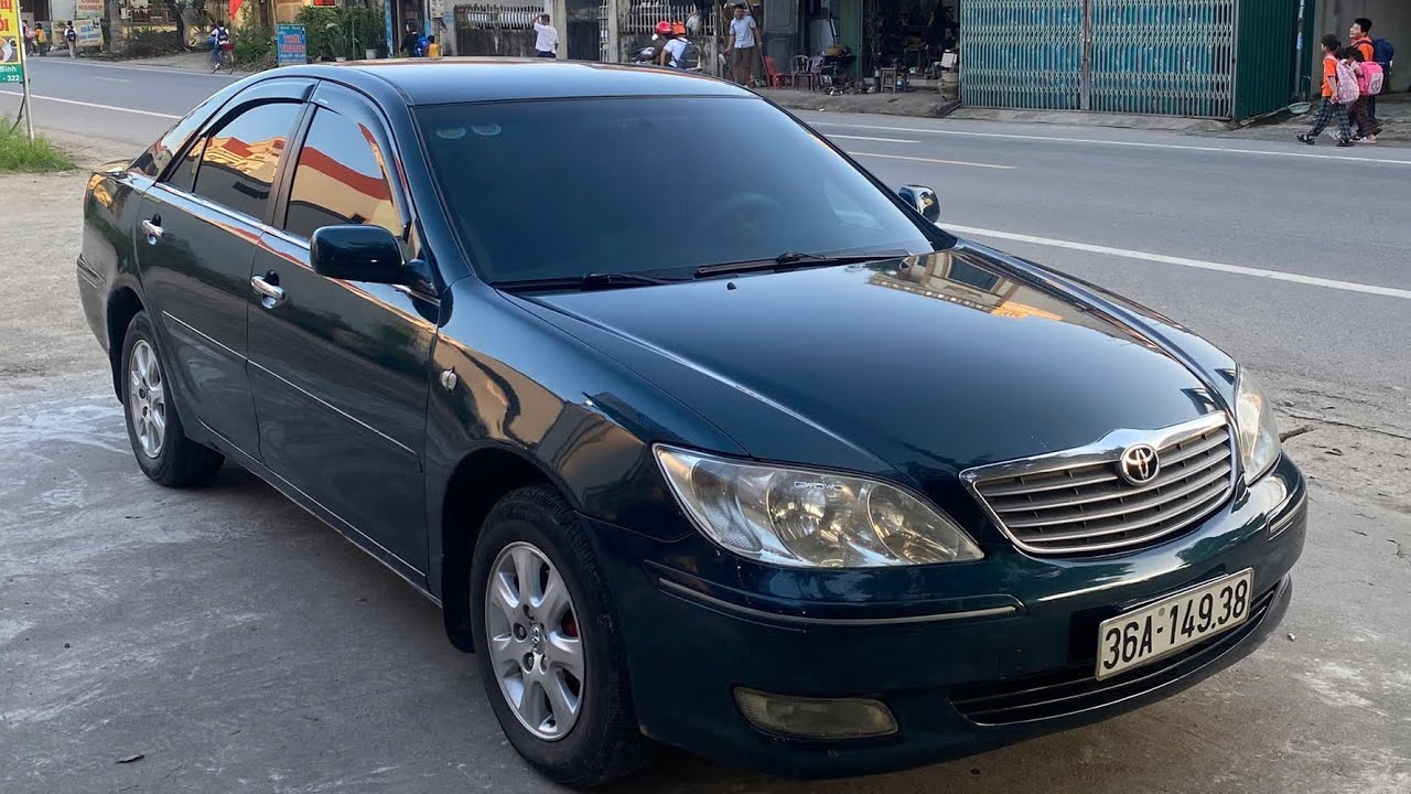 Toyota camry máy 2.4G MT 2002 giá 135tr lh 0987058086