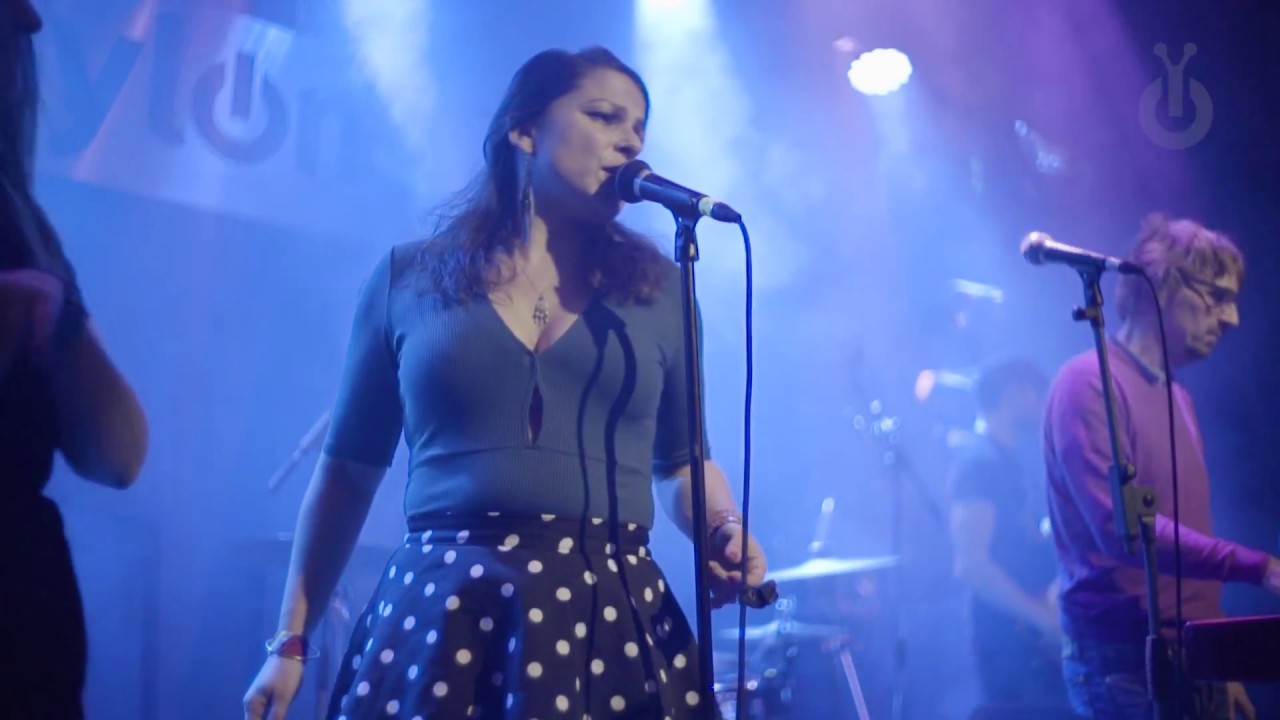 Waldeck - So Black & Blue I Babylon Performance
