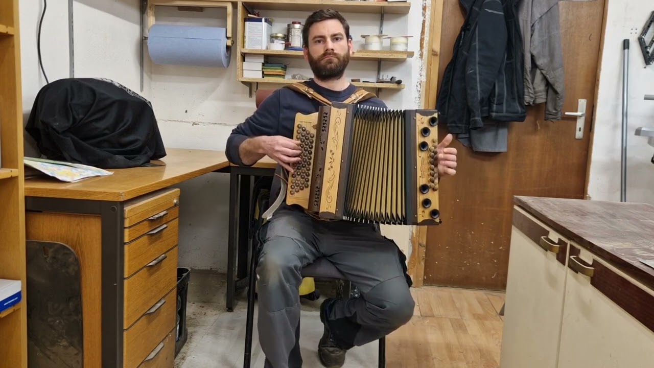 Der Paul und sein Gaul - Steirische Harmonika - B Es As Des