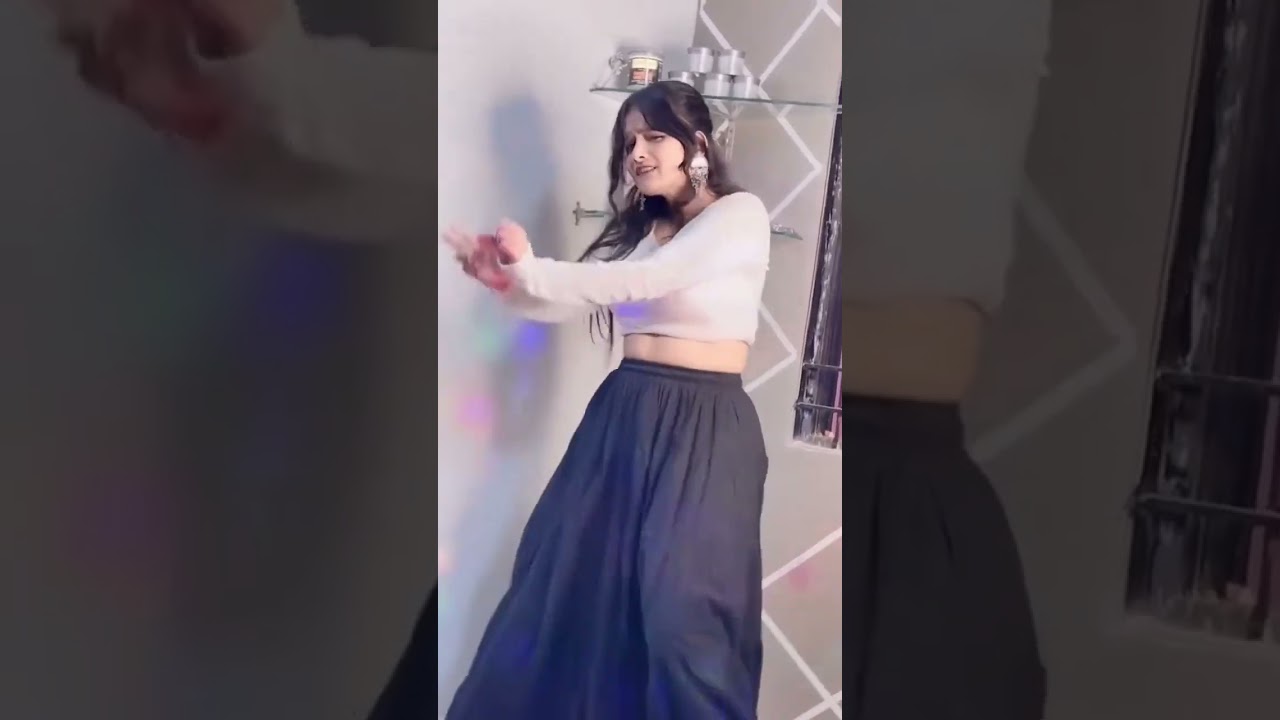 #dance #song #love #music #ziya #ziyasiddiqui #independencedayandrepublicdaydance #priyacutest #vars