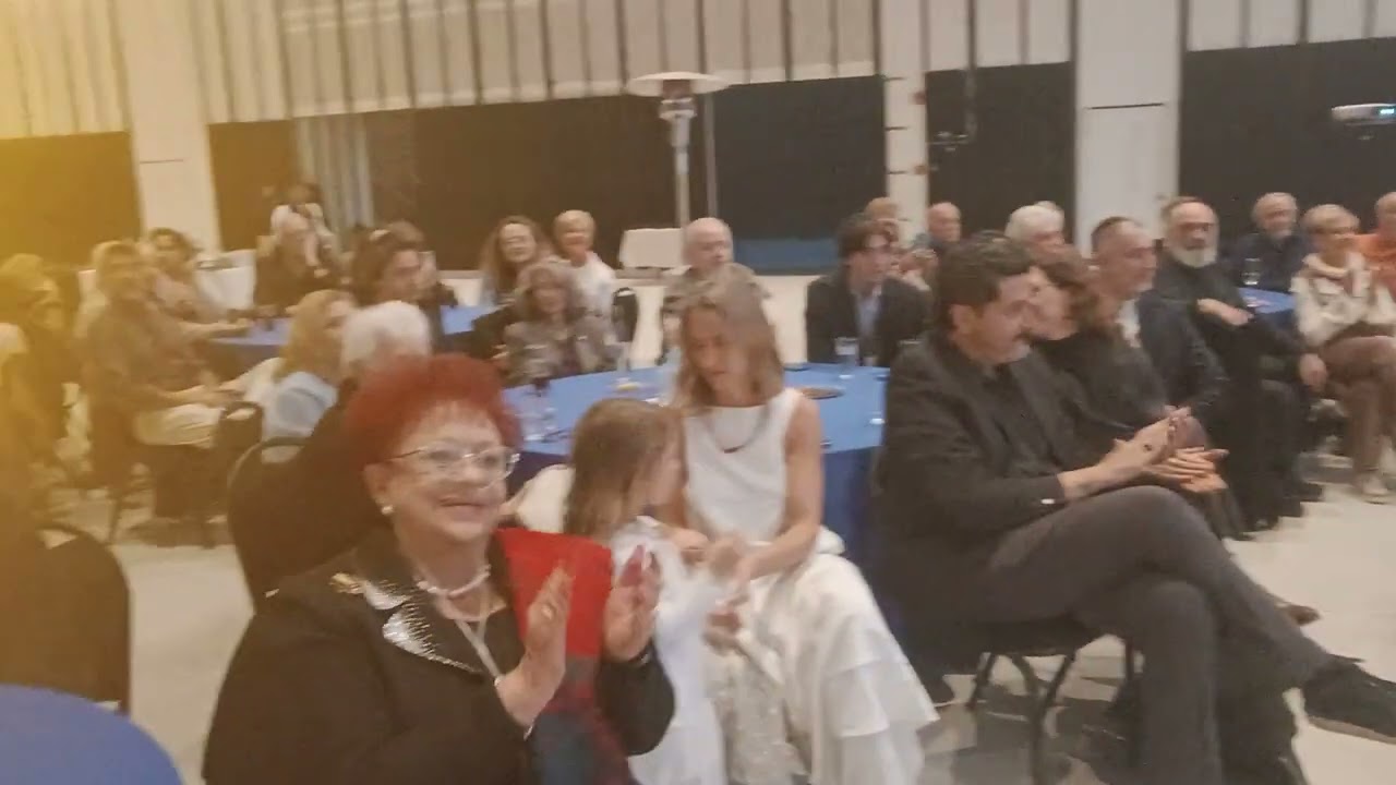 Asi se canta Musica Judía Klezmerson Zisl Slepovivtch  Di Bialik Simje