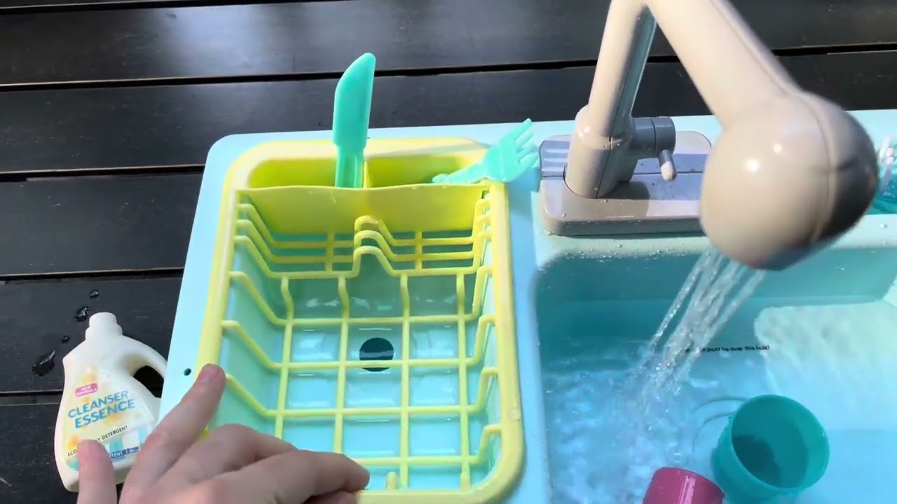 CUTE STONE Color Changing Kitchen Sink Toys, Children Electric Dishwasher Playing Toy with Running W