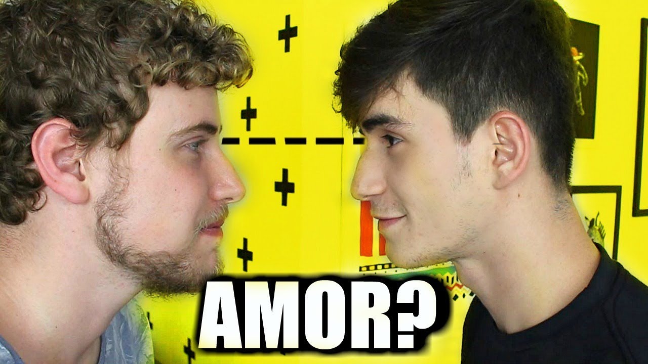 UMA HISTÓRIA DE AMOR...LENDO NOSSA FANFIC ft. Igor Saringer