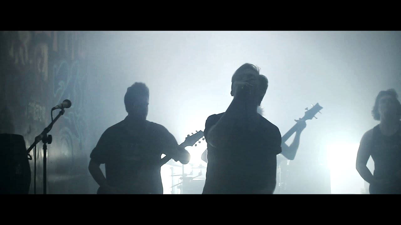 VARIA - TOO FAR GONE (OFFICIAL MUSIC VIDEO)
