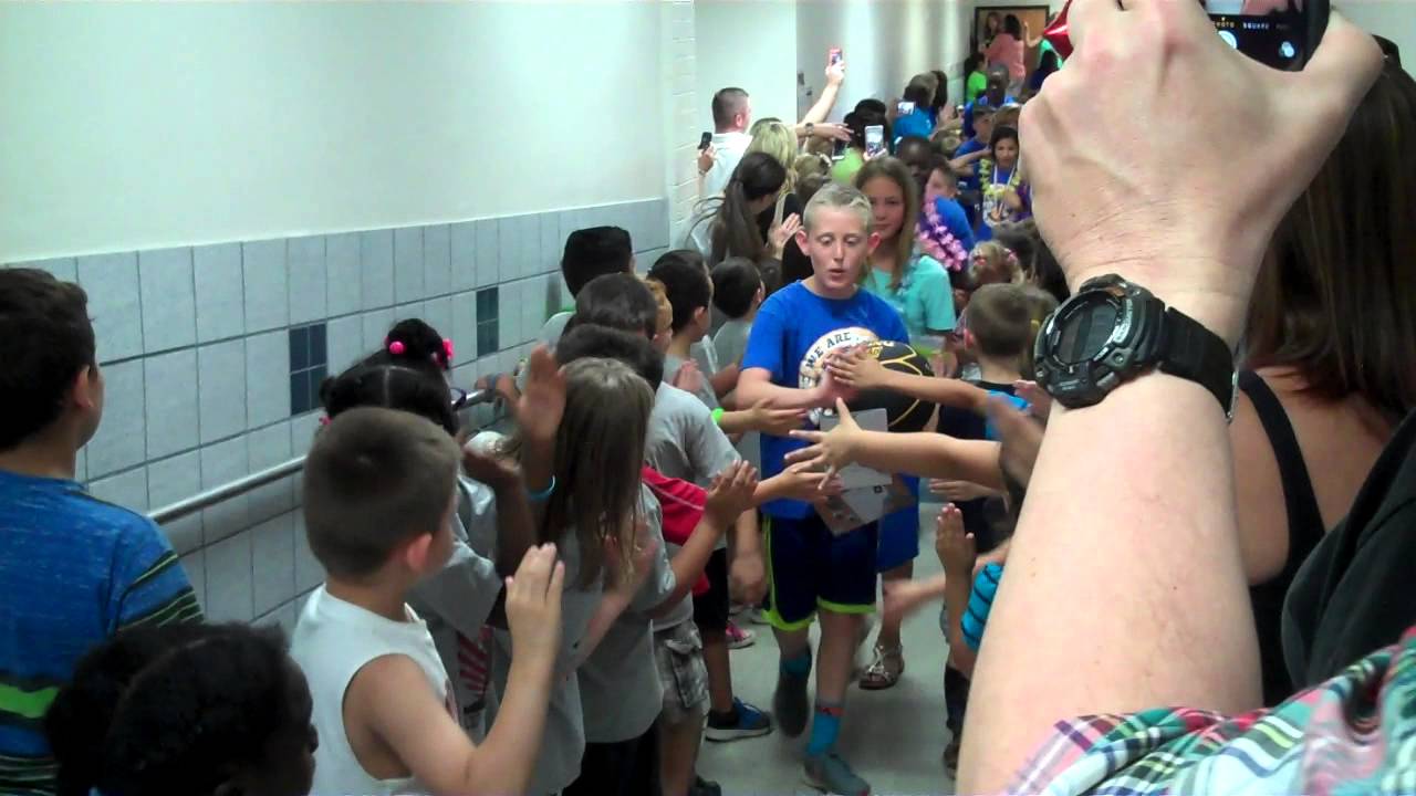 2015 Wood Elementary Clap Out