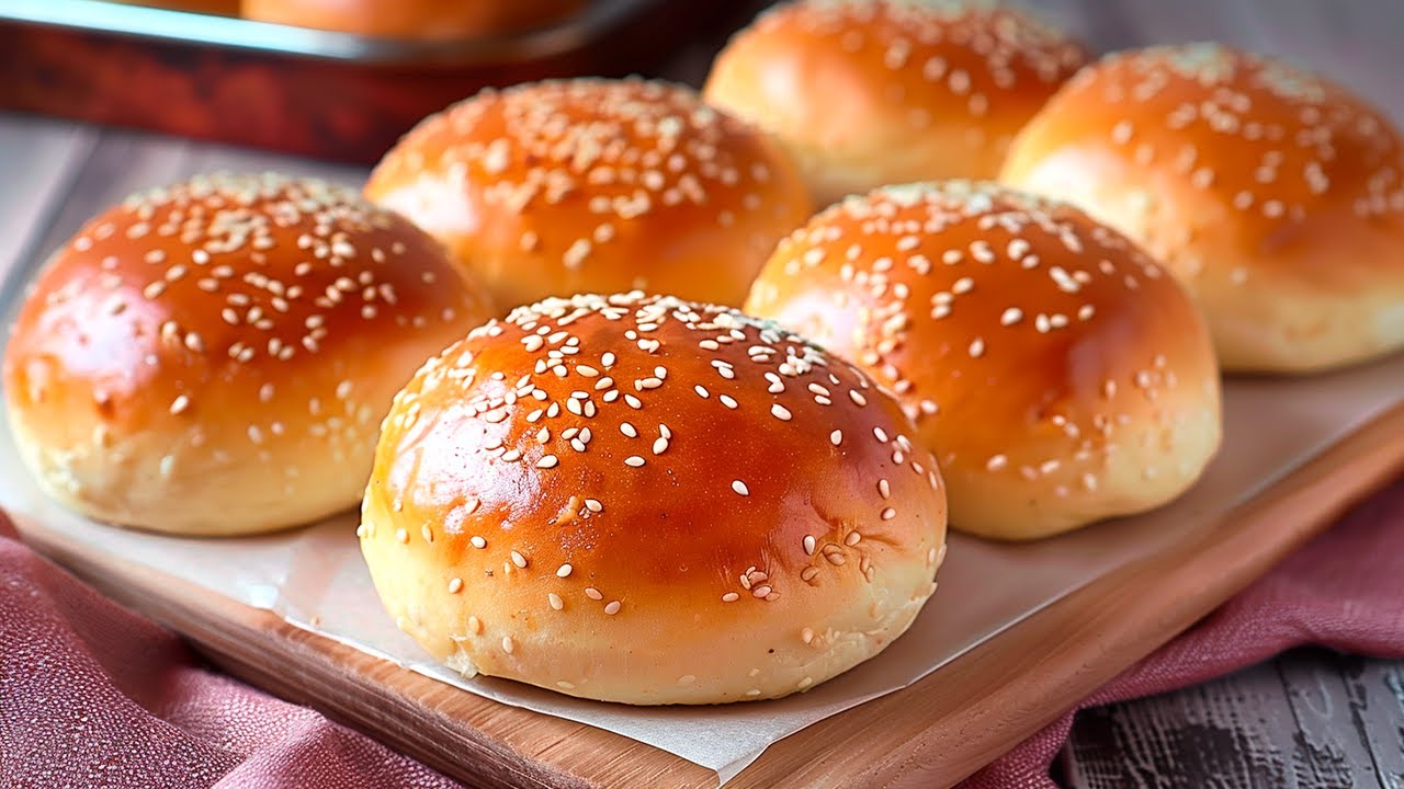 Pan de Hamburguesa Casero muy fácil y delicioso