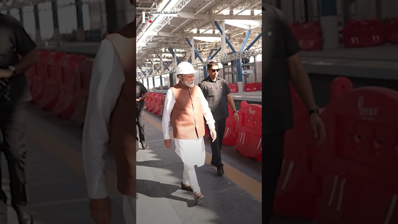 PM Modi Visits Surat Bullet Train Station in Gujarat | N18G