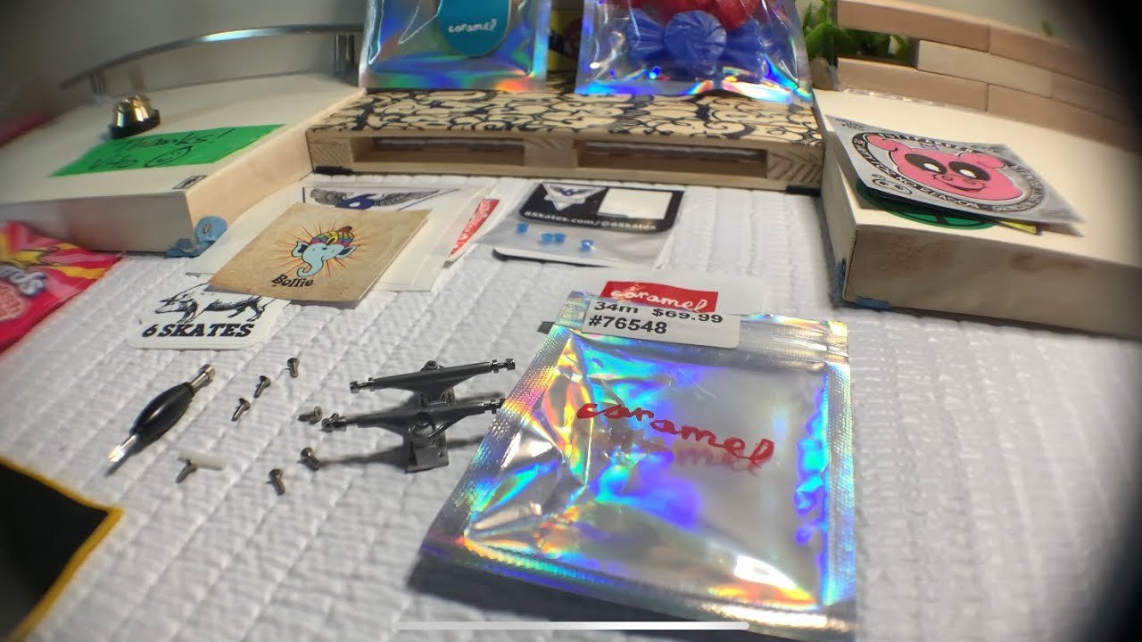 Big unboxing from @caramelfingerboards and @6skates!!!!!!