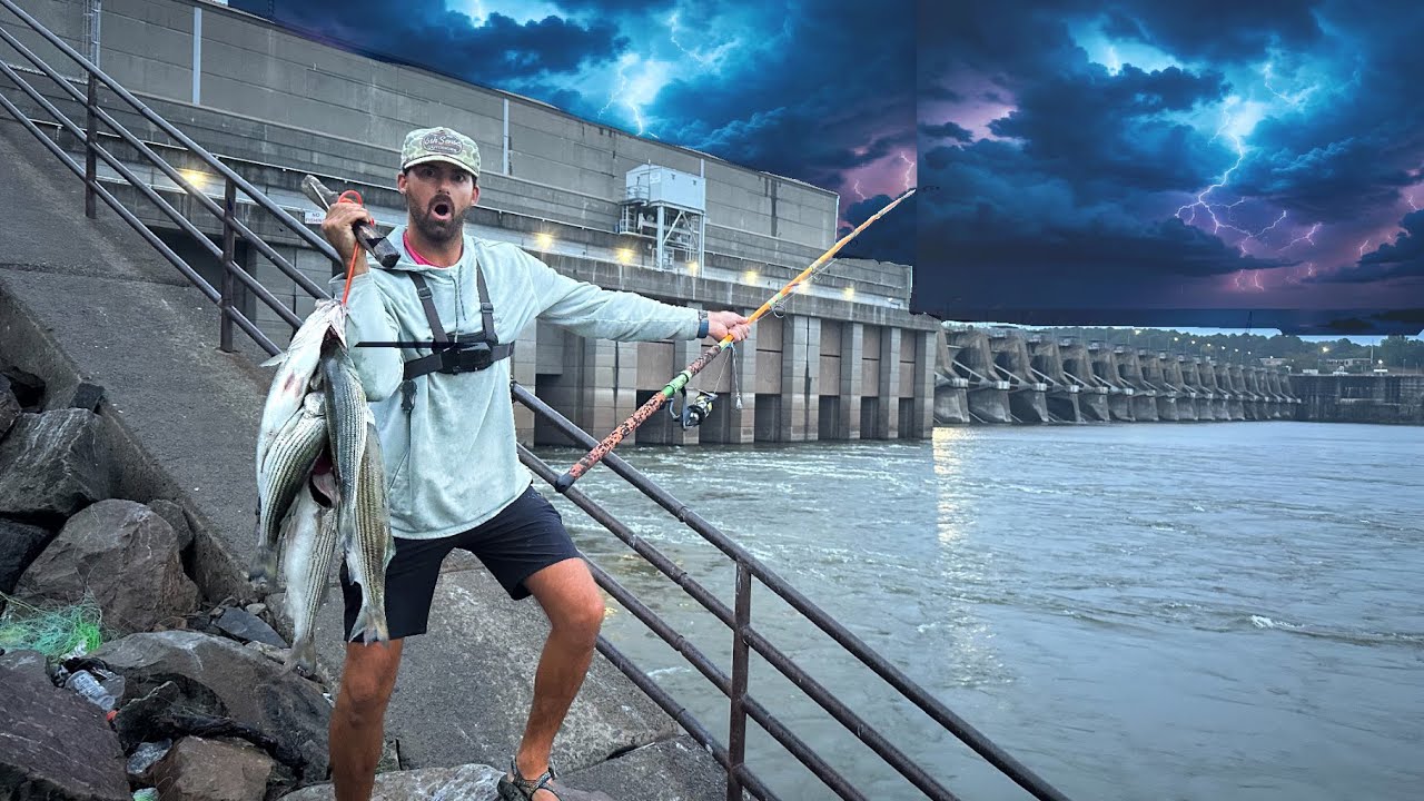 The HURRICANE Hit Arkansas and The Fish WENT CRAZY! -- CATCH and COOK Spicy Poor Man's Lobster!