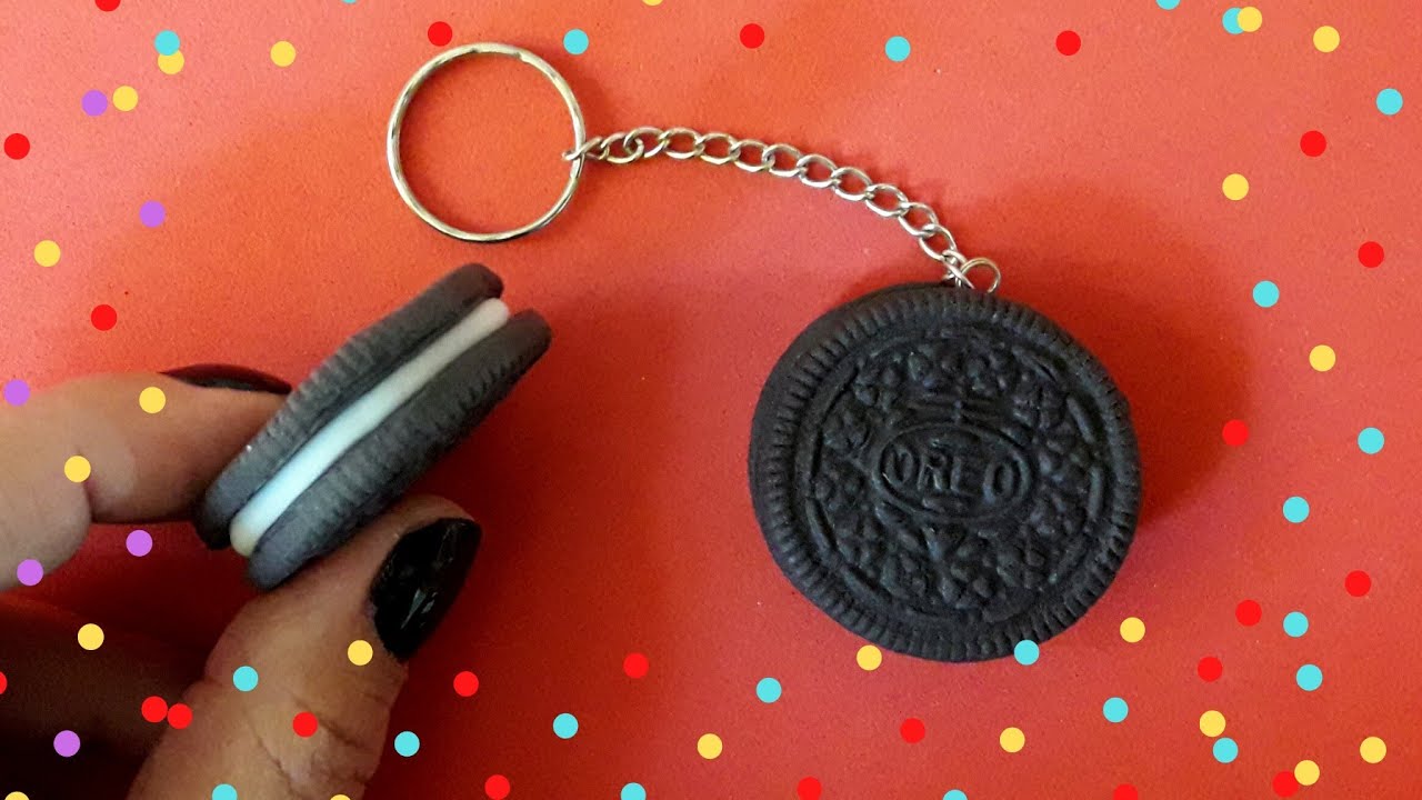 como hacer moldes de galletas perfectos para realizar llaveros de porcelana fria