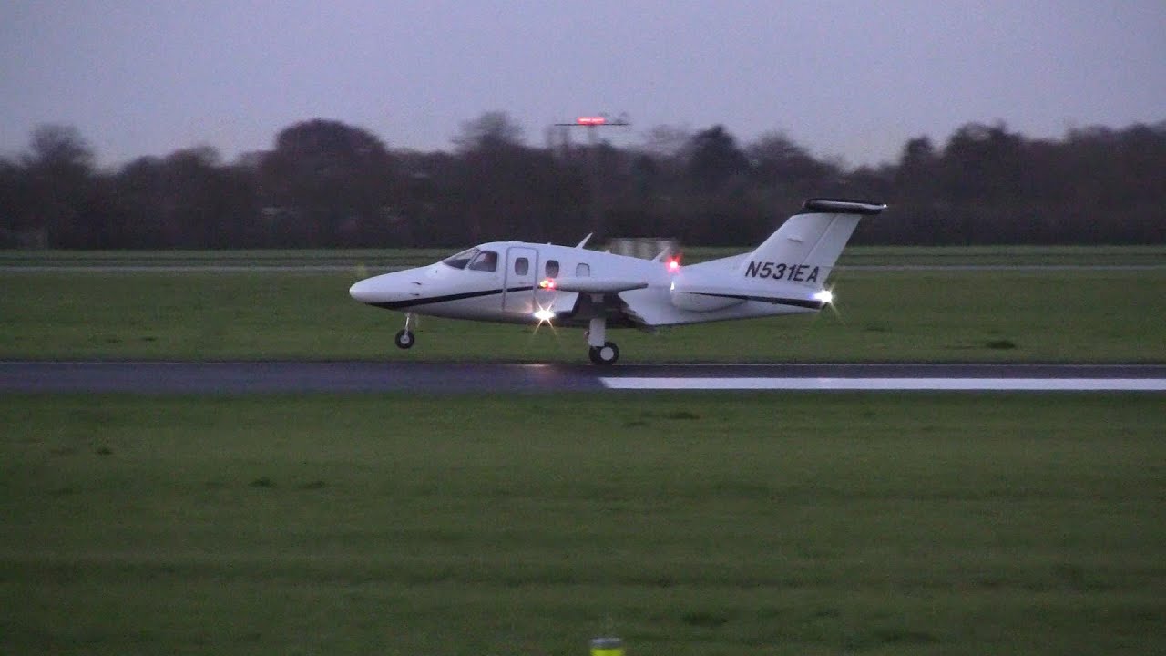 Eclipse 500 ► Takeoff ✈ Groningen Airport Eelde