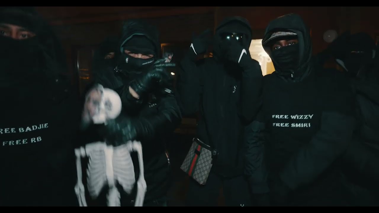 NUMMERUNO - DSVDV/BENZEMA (OFFICIAL MUSICVIDEO)