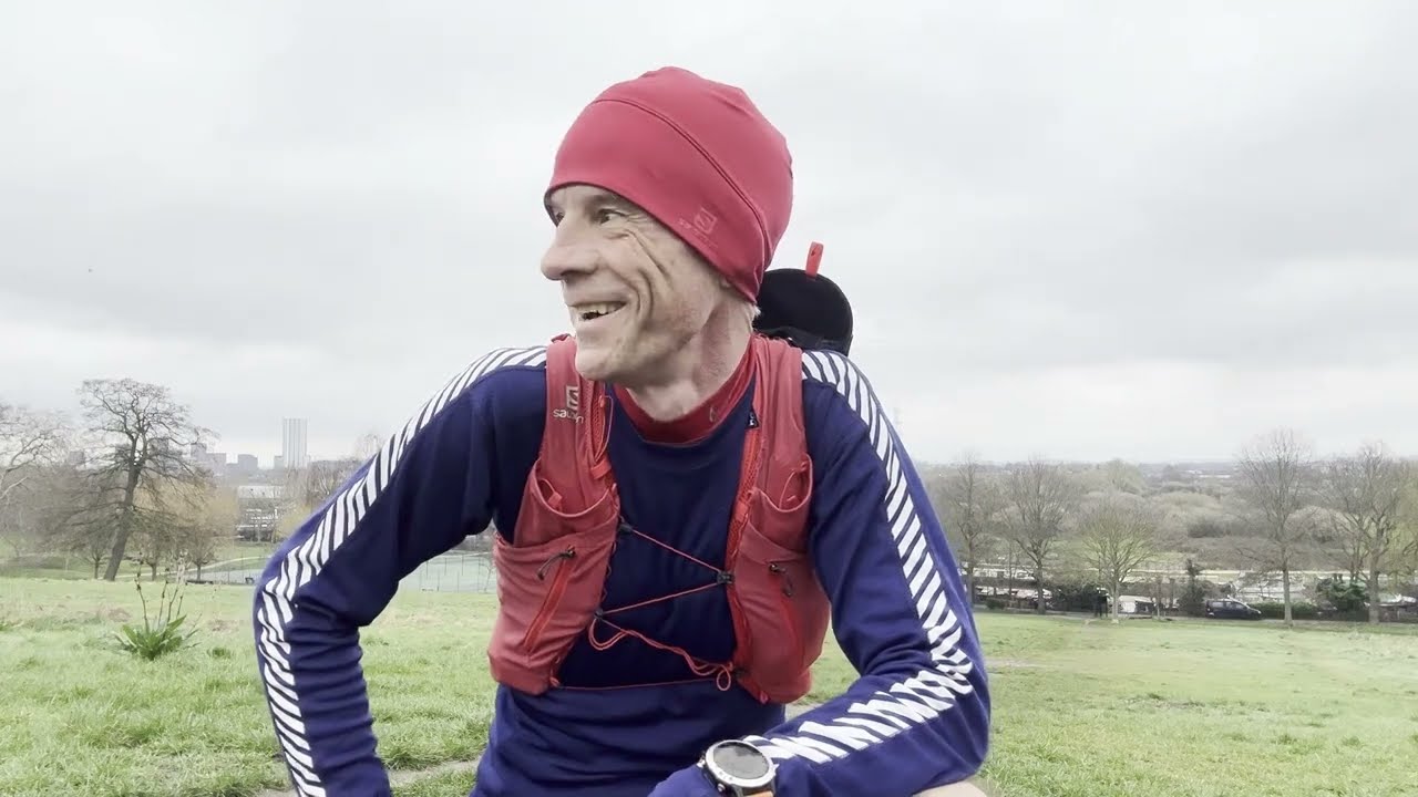 Running poles storage - Salomon Quiver and Pulse belt differences..